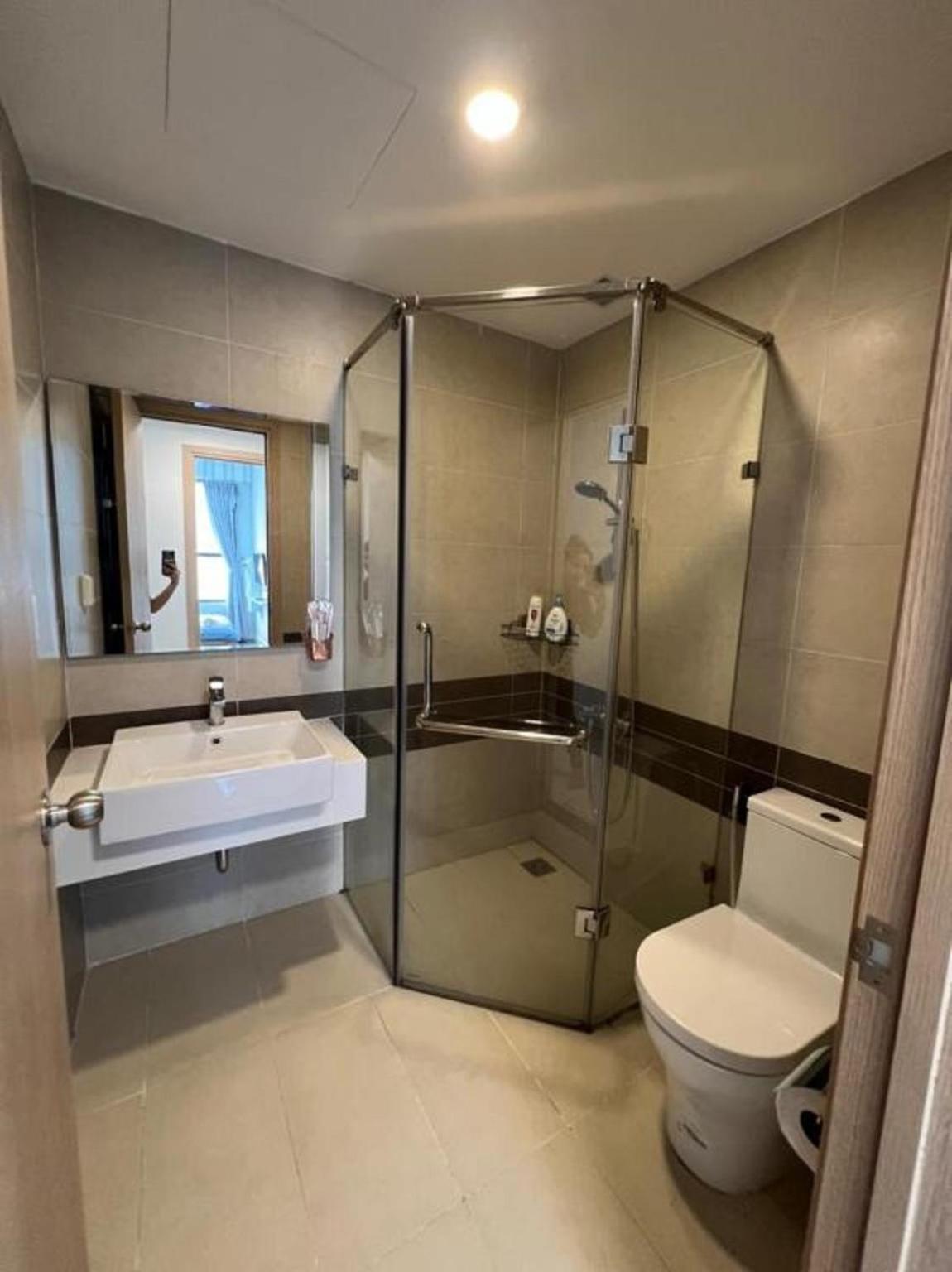 Rivergate Apartments Хошимин Екстериор снимка